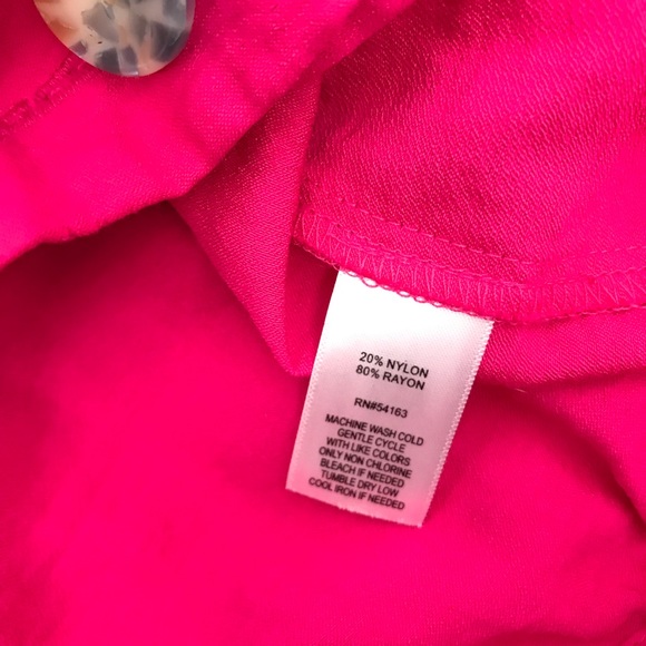 Andrew Marc New York Pink Boxy Button Down Top - Picture 5 of 6